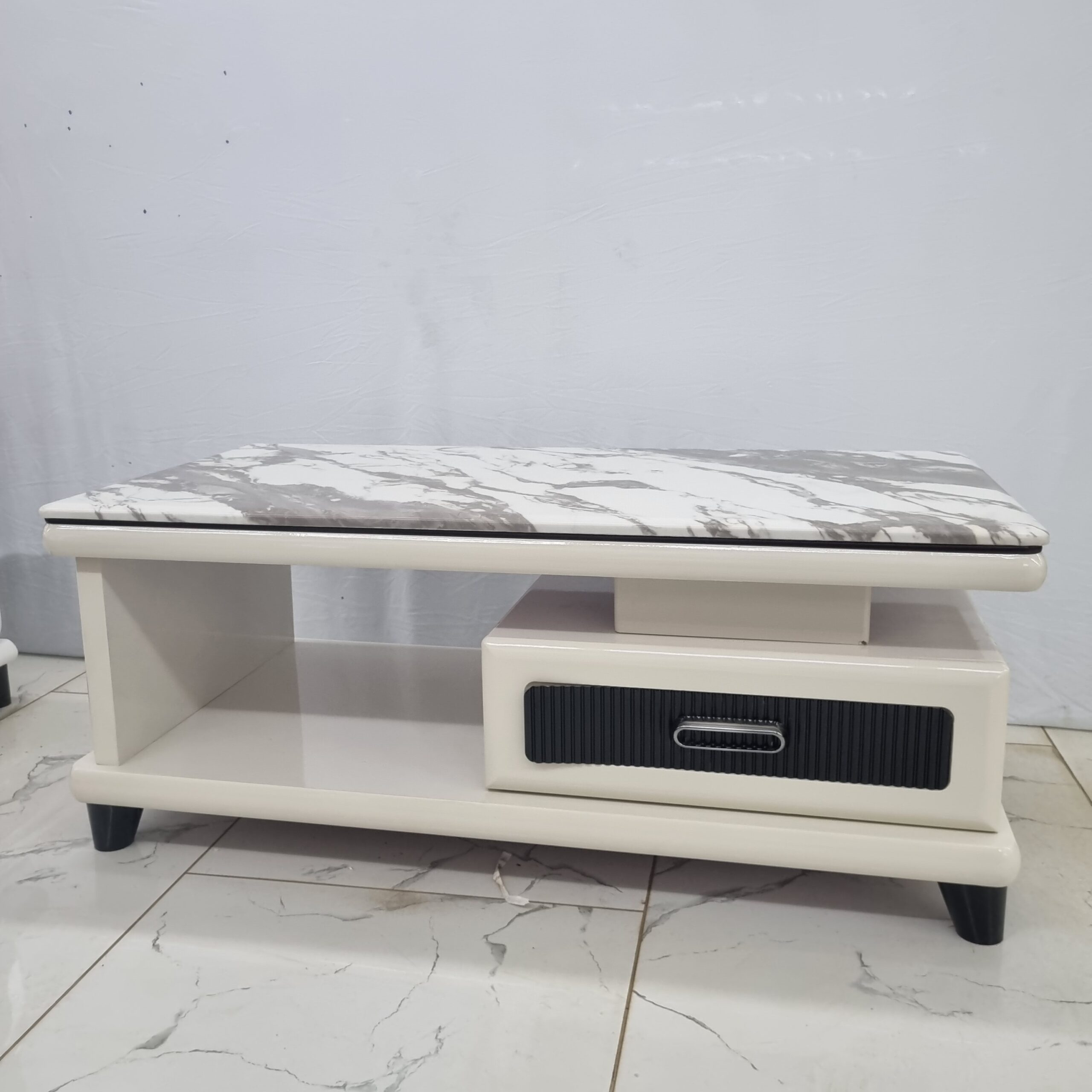 UH Coffee Table FCT 1205