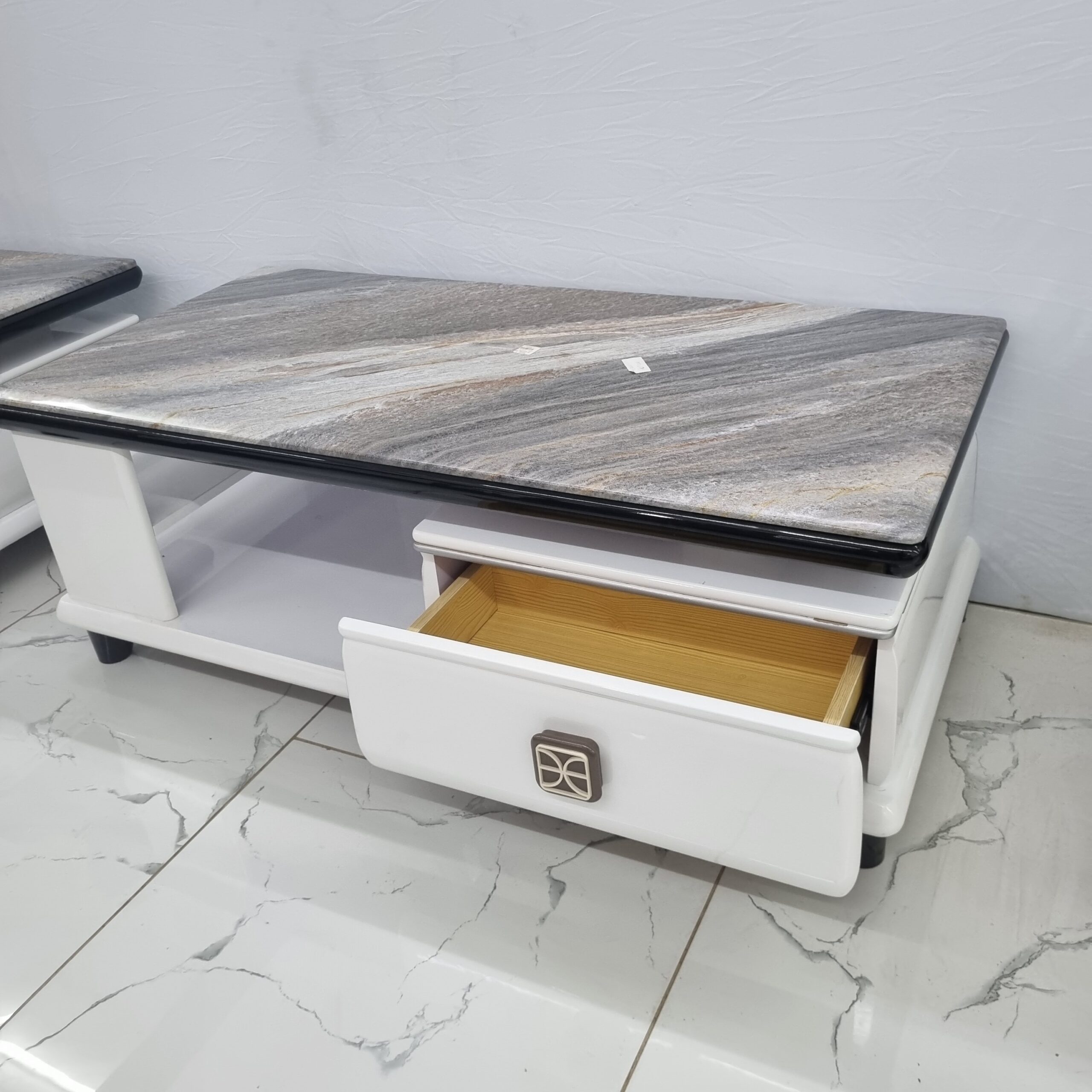 UH Coffee Table FCT1204