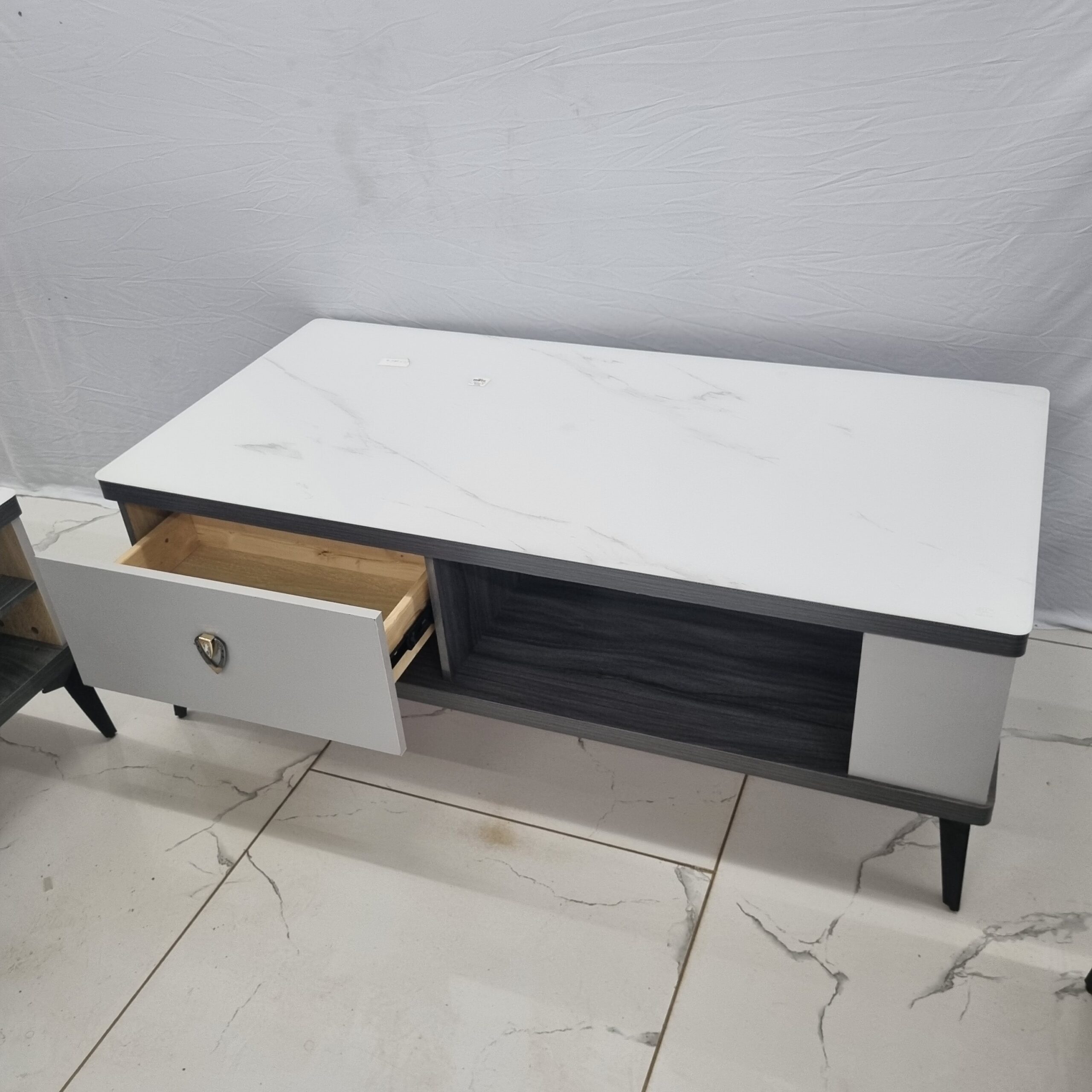 UH Coffee Table FCT1263