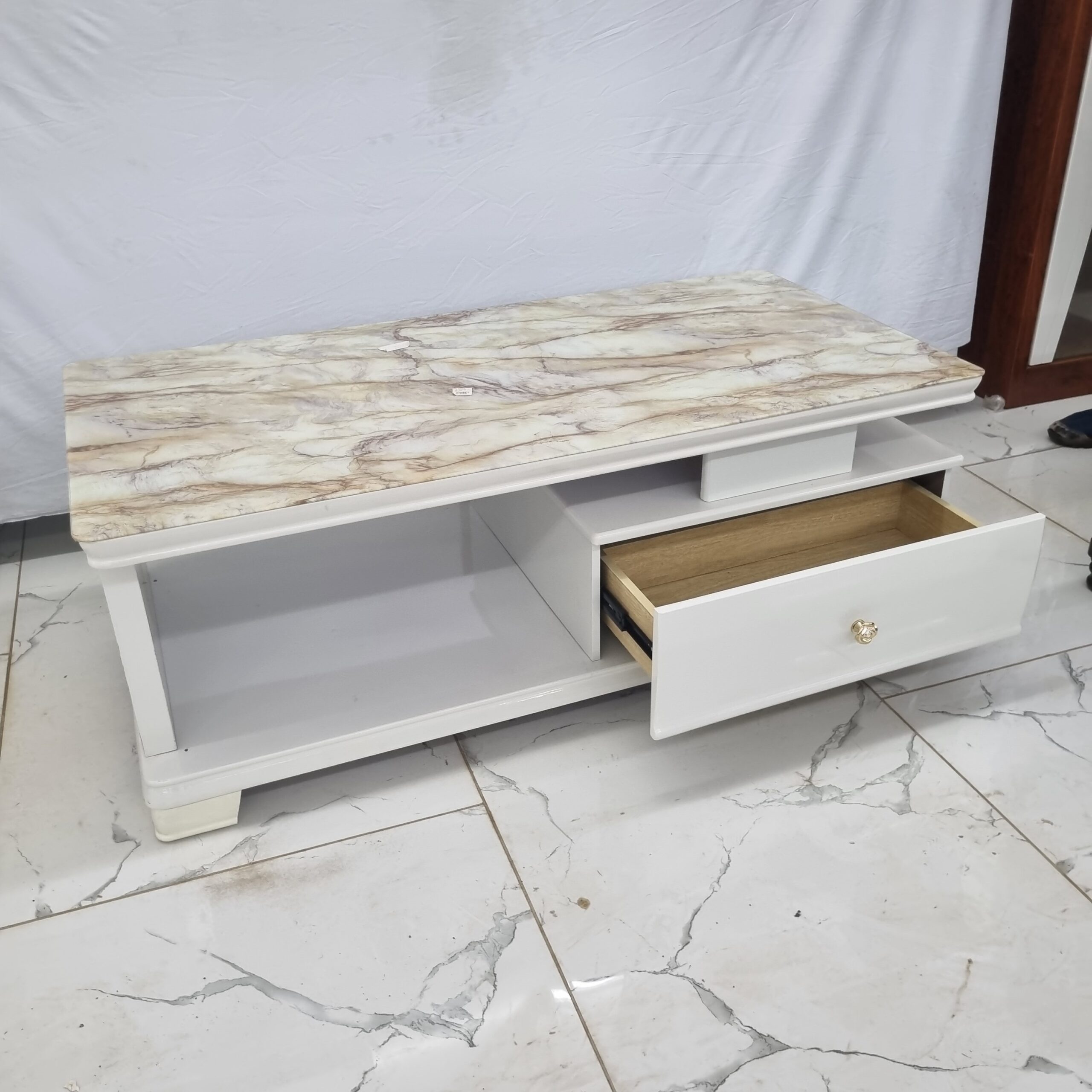 UH Coffee Table FCT1271