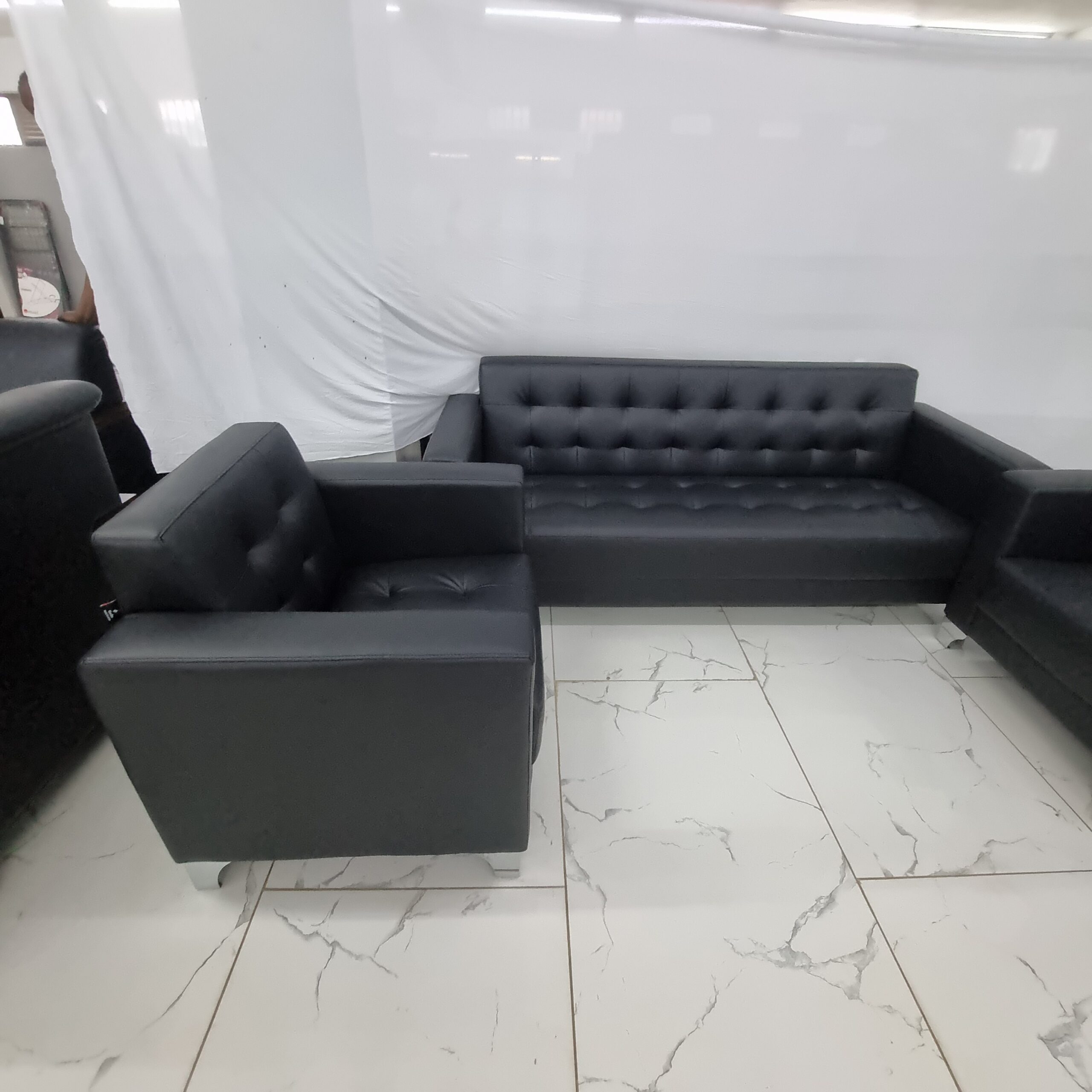 UH Office Sofa set