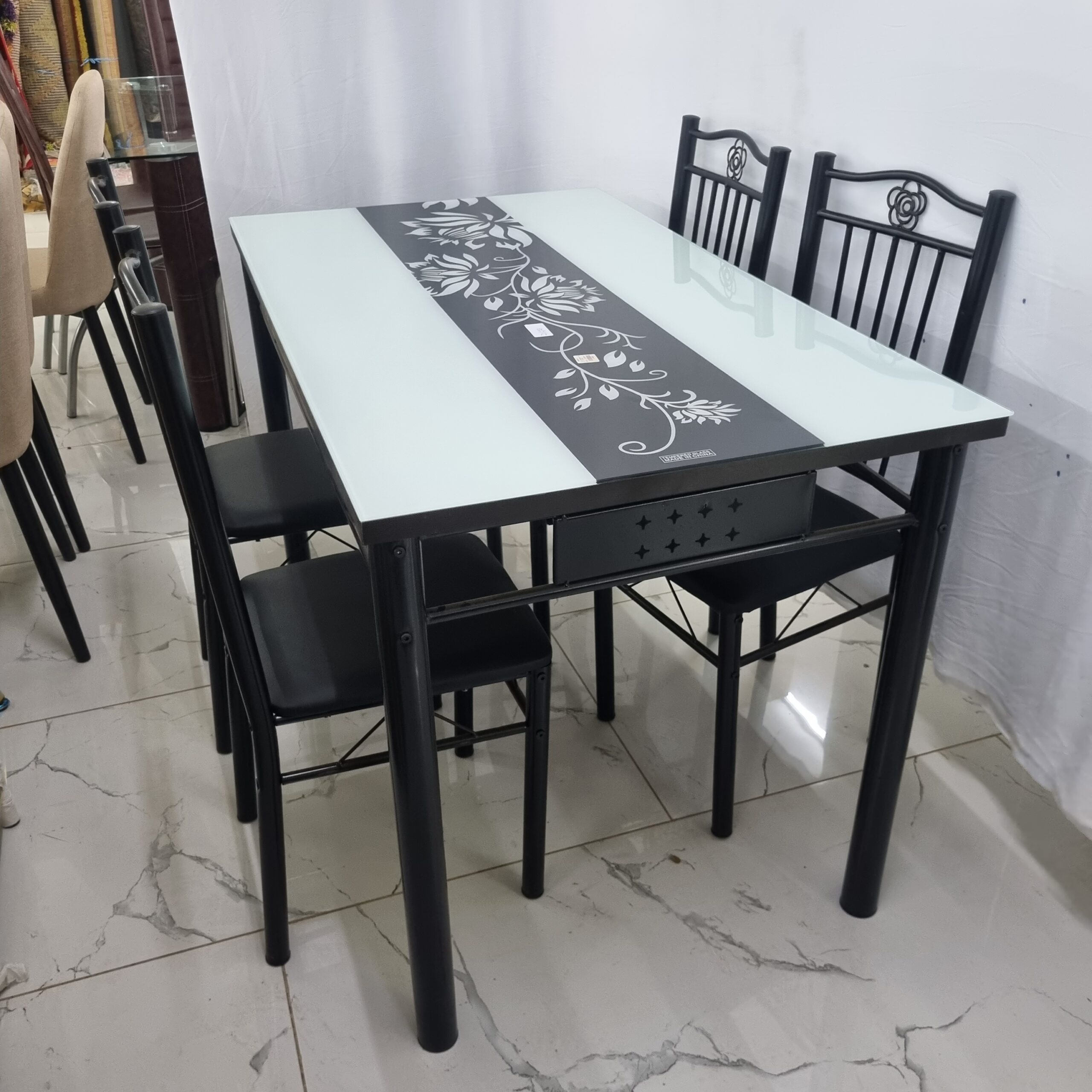 Dinning Table