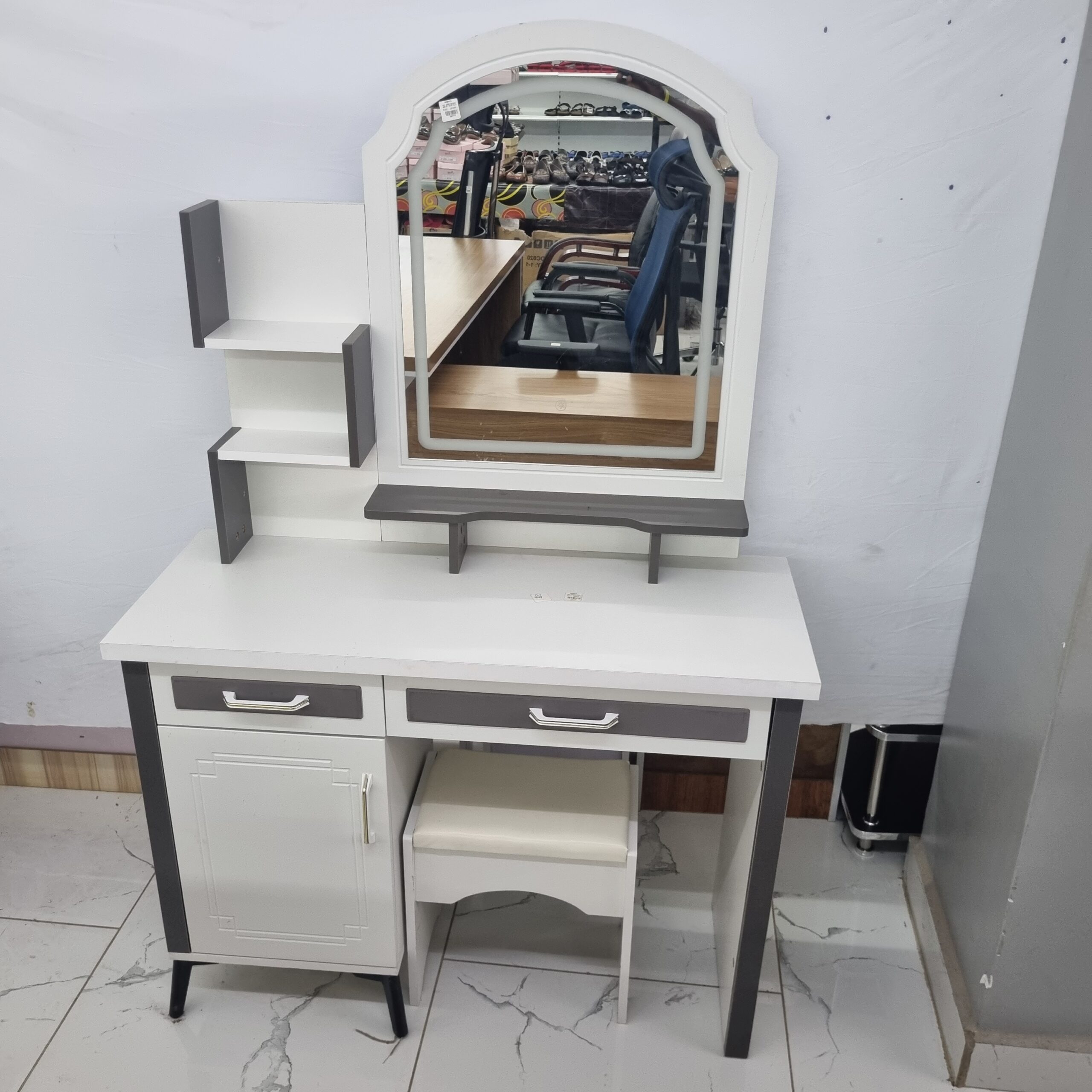 Dressing Mirror
