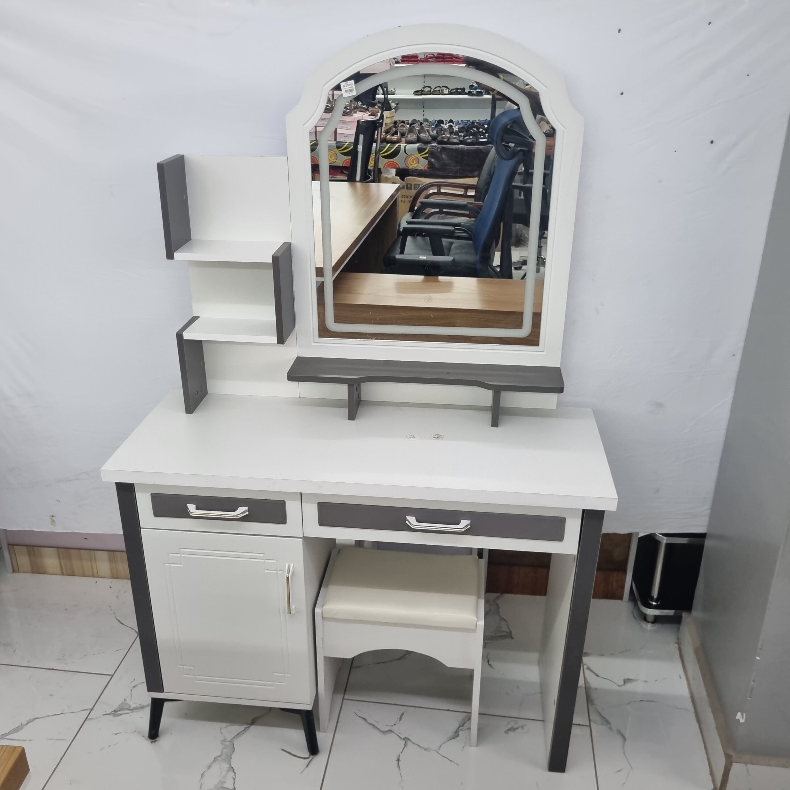 UH Dressing Mirror Table FDT1509