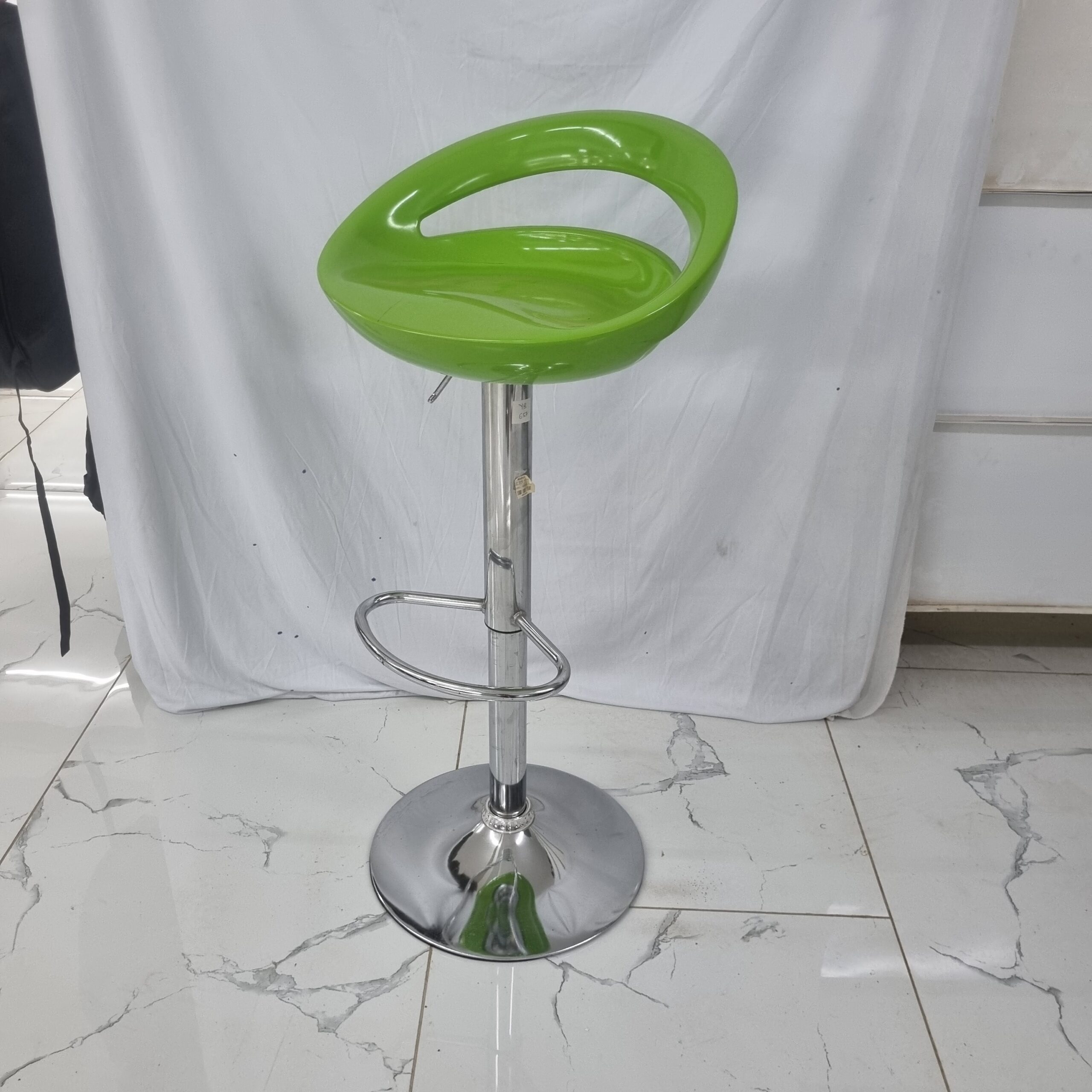 UH Bar Stool YB-657
